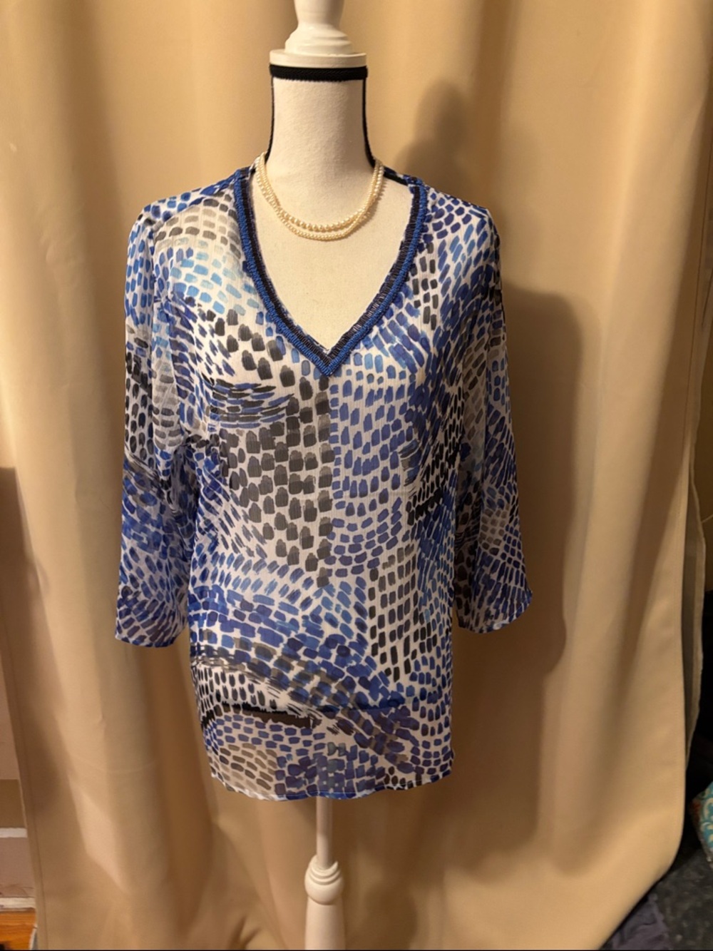 Chico's Blue and White Abstract V-Neck Tunic
